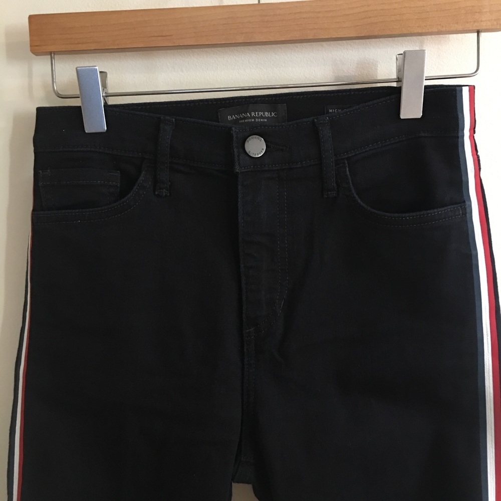 Banana Republic Dark Wash Jeans Red White Skinny Side Stripe Paneling | Size 26 - Picture 3 of 4